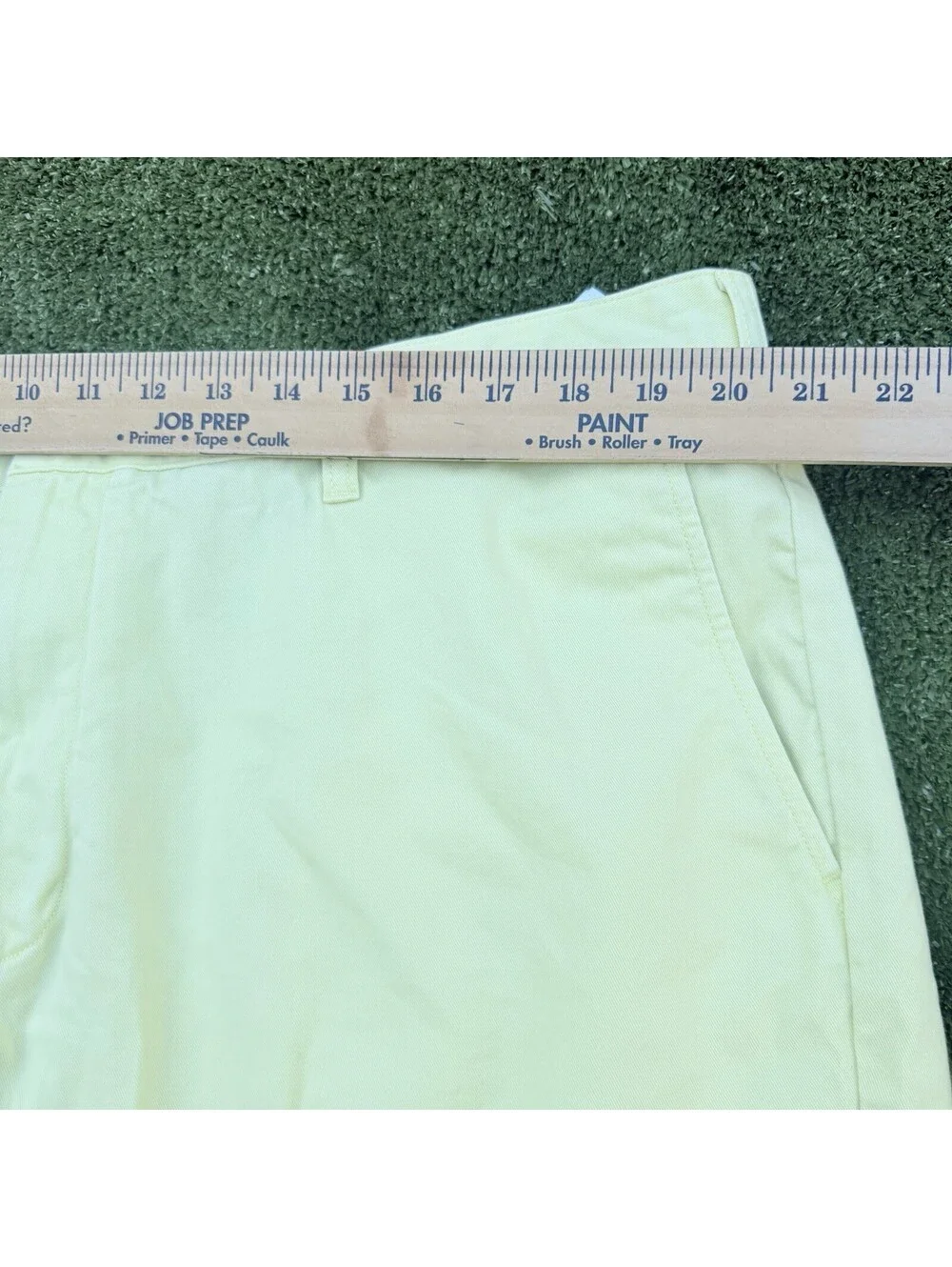 Nautica The Deck Short Mens 42 Yellow Chino Shorts Classic Fit Cotton 8” Inseam
